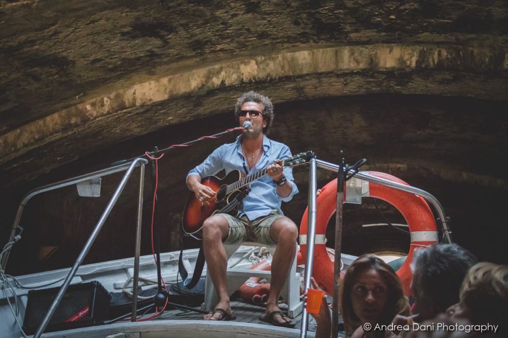 musica durante il tour in battello