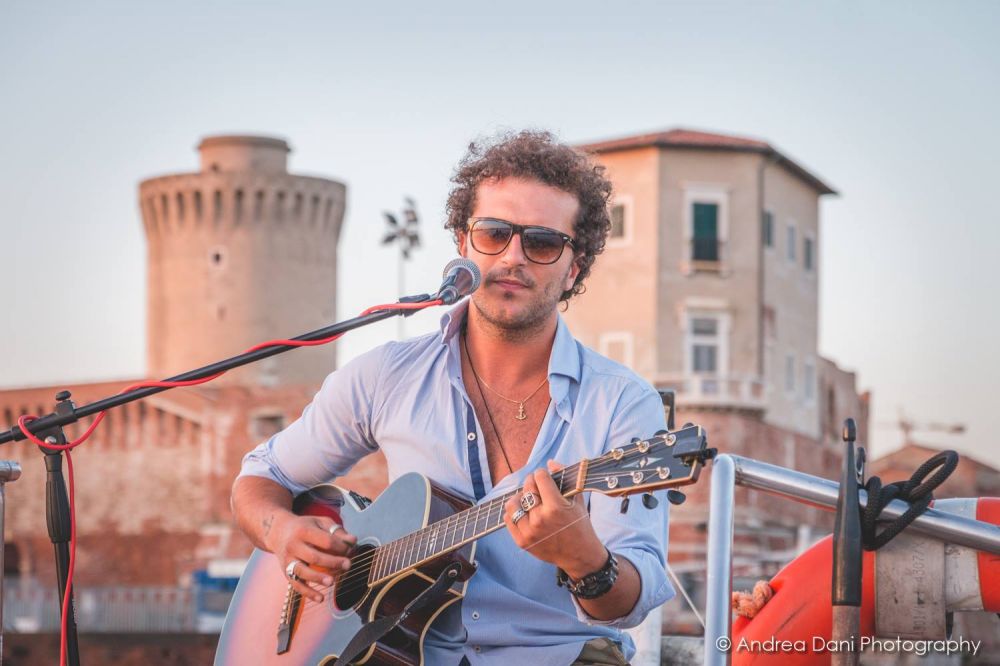 musica durante il tour in battello partivcolare