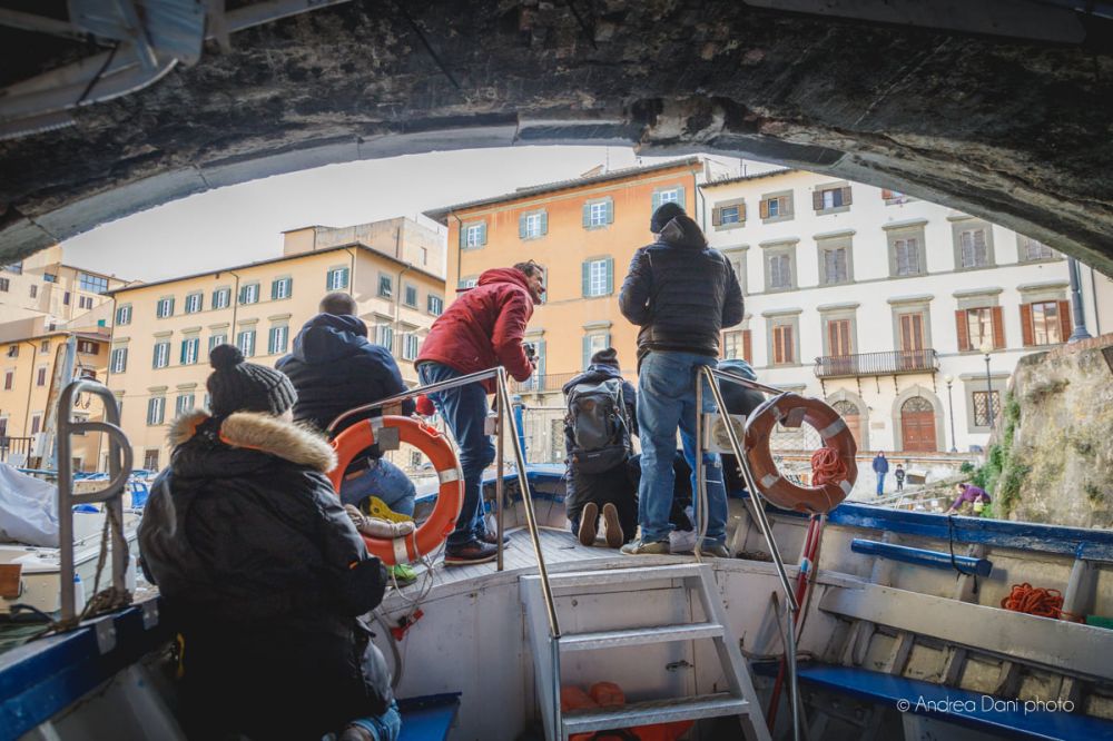 sotto un ponte dei canali medicei livorno